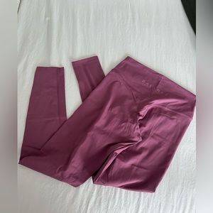 Balance Athletica/ Vitality Cloud Leggings- Size Medium- EUC